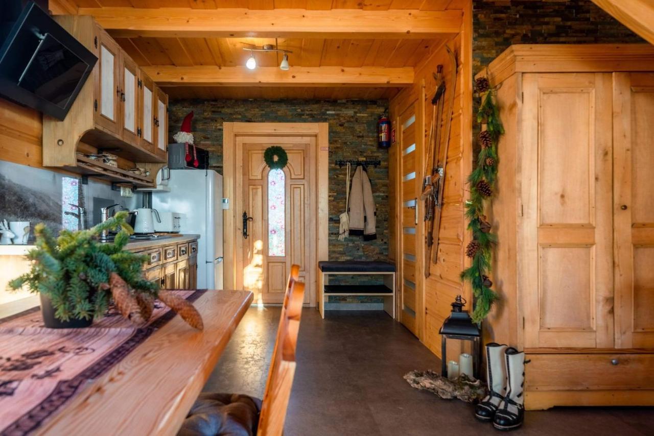 Domki Widokowe Wooden Luxury Chalet & Jacuzzi Zab Bagian luar foto