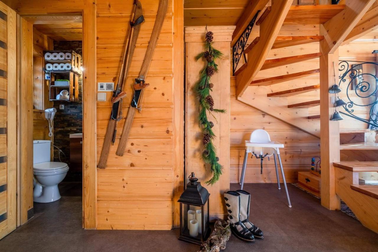 Domki Widokowe Wooden Luxury Chalet & Jacuzzi Zab Bagian luar foto